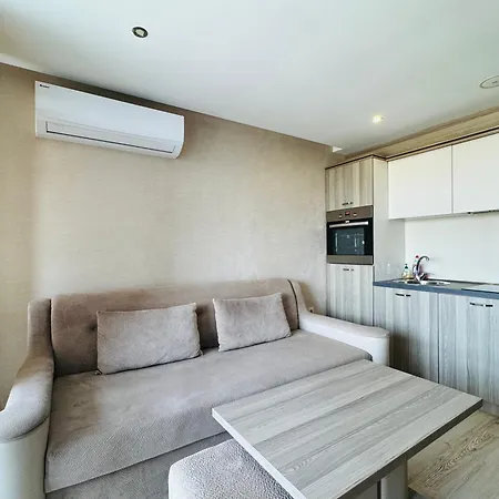 Paradiso B 411 Large Sea View Daire Misivri