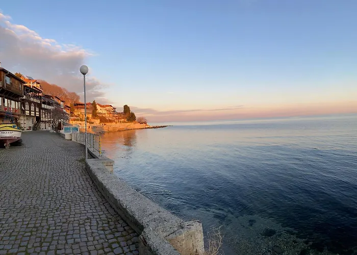 Paradiso B 411 Large Sea View